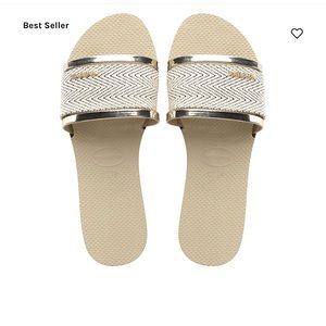 Havaianas, You Trancoso Premium Slide. Size: 36 (6). Color: sand gray.